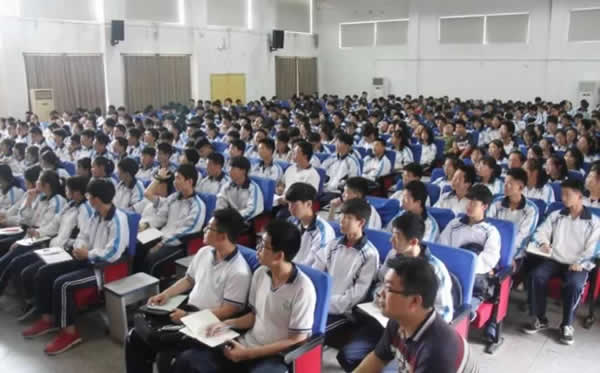 高考教育机构
