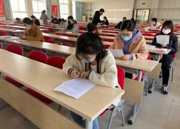 高考教育机构