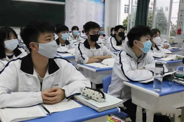 高考教育机构