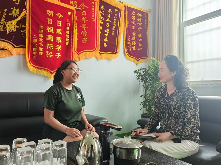 励萱教育